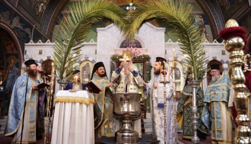 Νίκος Σταυρέλης: Μήνυμα Δημάρχου Κορινθίων για τα Θεοφάνεια